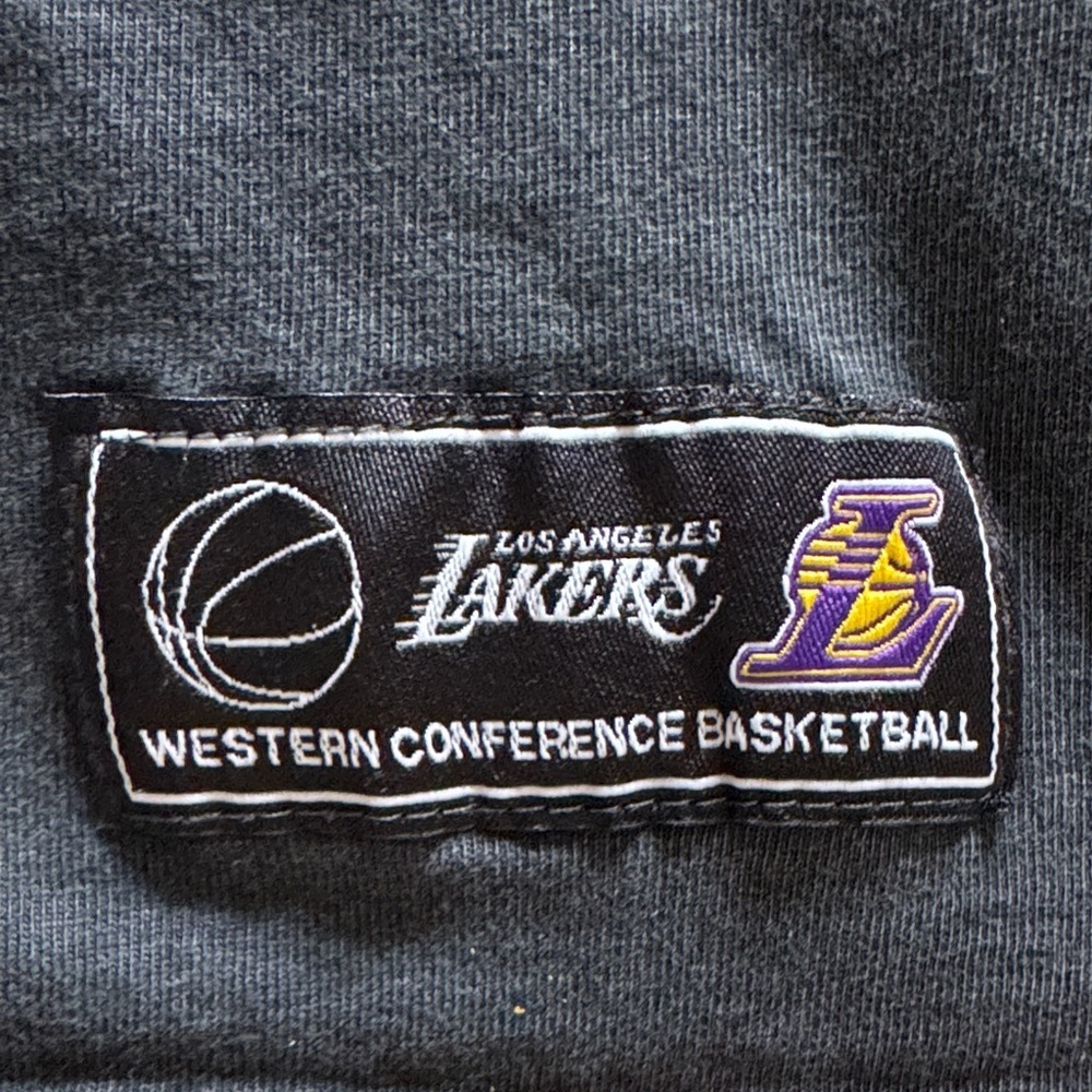 NBA Lakers Basketball Eastern Finals Graphic tee size XS - Picture 4 of 4